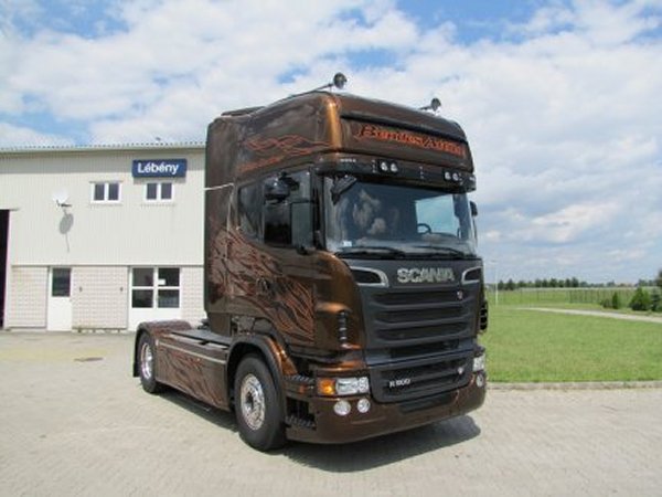 Scania Black Amber, R 500