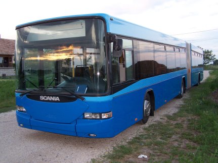 Scania-Hess csukls autbusz